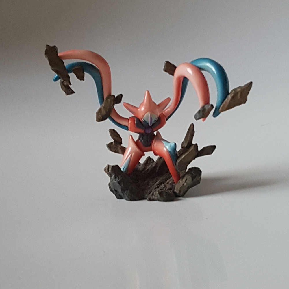 {FWP} Deoxys Figurine